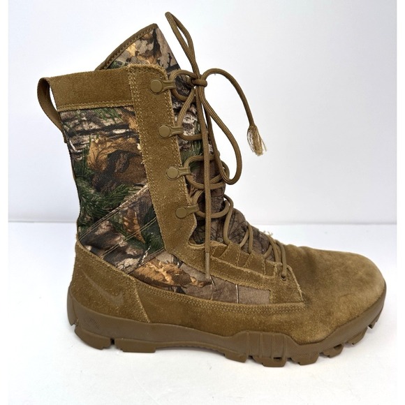 Nike SFB Field 2 8\